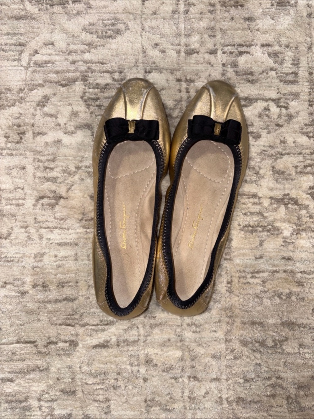 Ferragamo Gold Ballet Flats with Black Trim and Bow sz 6 NWOT READ